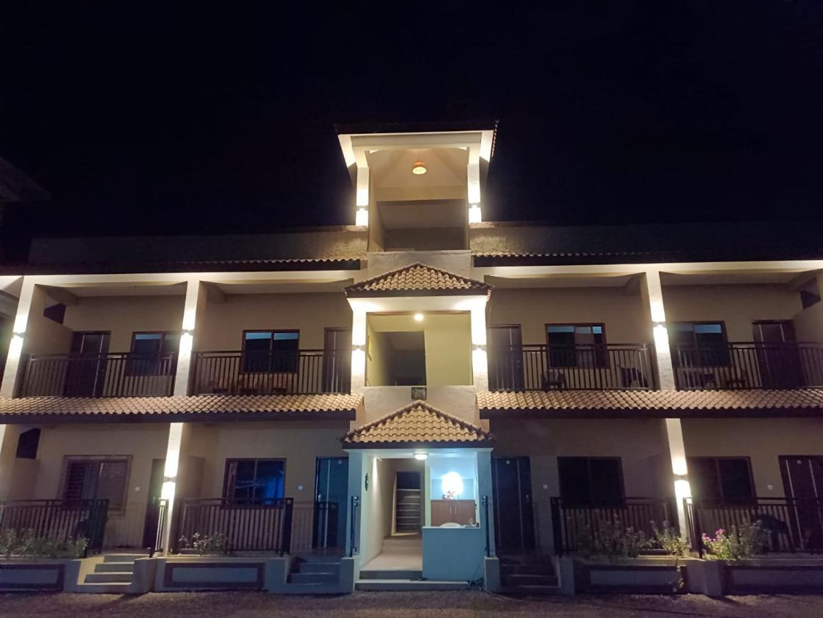 O'Nest Countryside Hotel Surai Exterior foto
